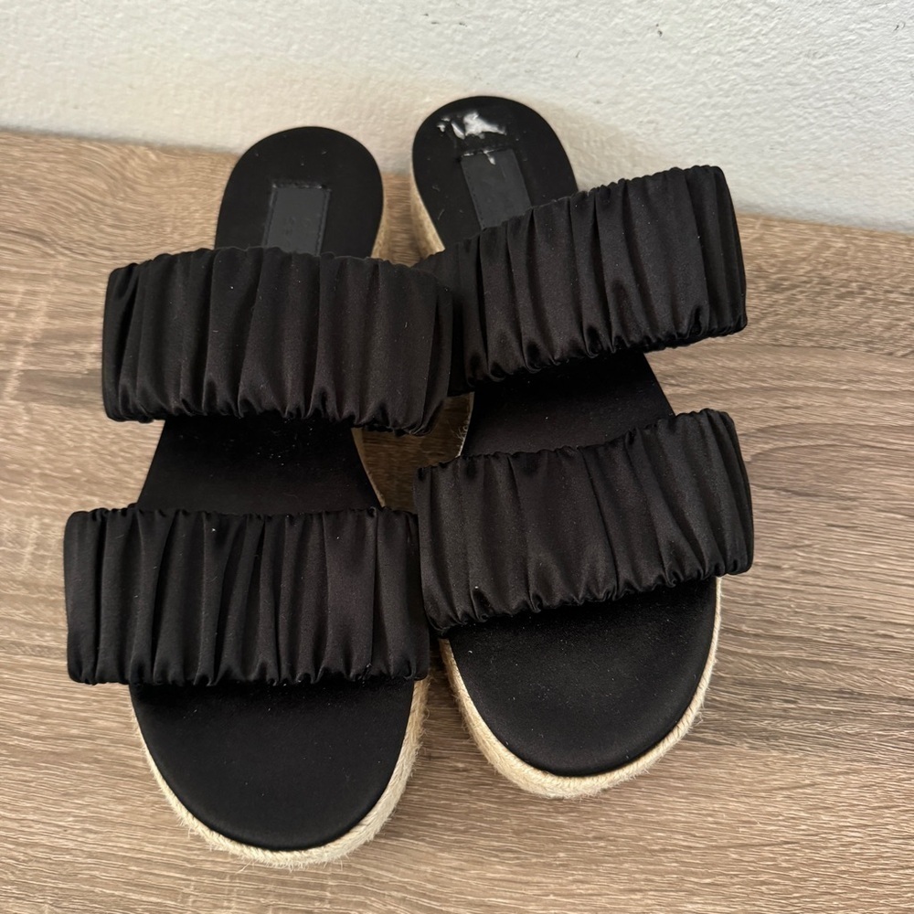 Mercedes Castillo Black Yolanda Platform Slides, Size 6.5 - Picture 3 of 8
